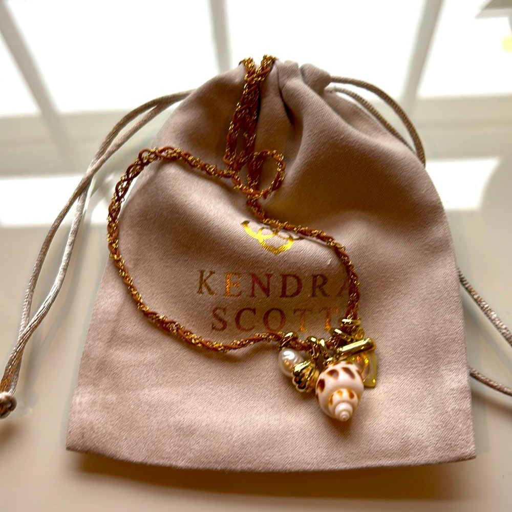 Kendra Scott Oleana Gold Charm Necklace Iridescent Abalone